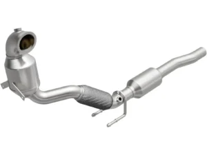MagnaFlow 2016-2018 Volkswagen Jetta OEM Grade Direct-Fit Catalytic Converter