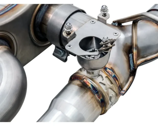 AWE SwitchPath Catback Exhaust for BMW F8X M3/M4 - Chrome Silver BMW M3 | M4 2015-2020