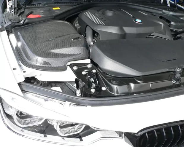GruppeM Carbon Fiber Ram Air Intake System BMW 320i | 330i | 420i | 430i F3X LCI 2015-2021