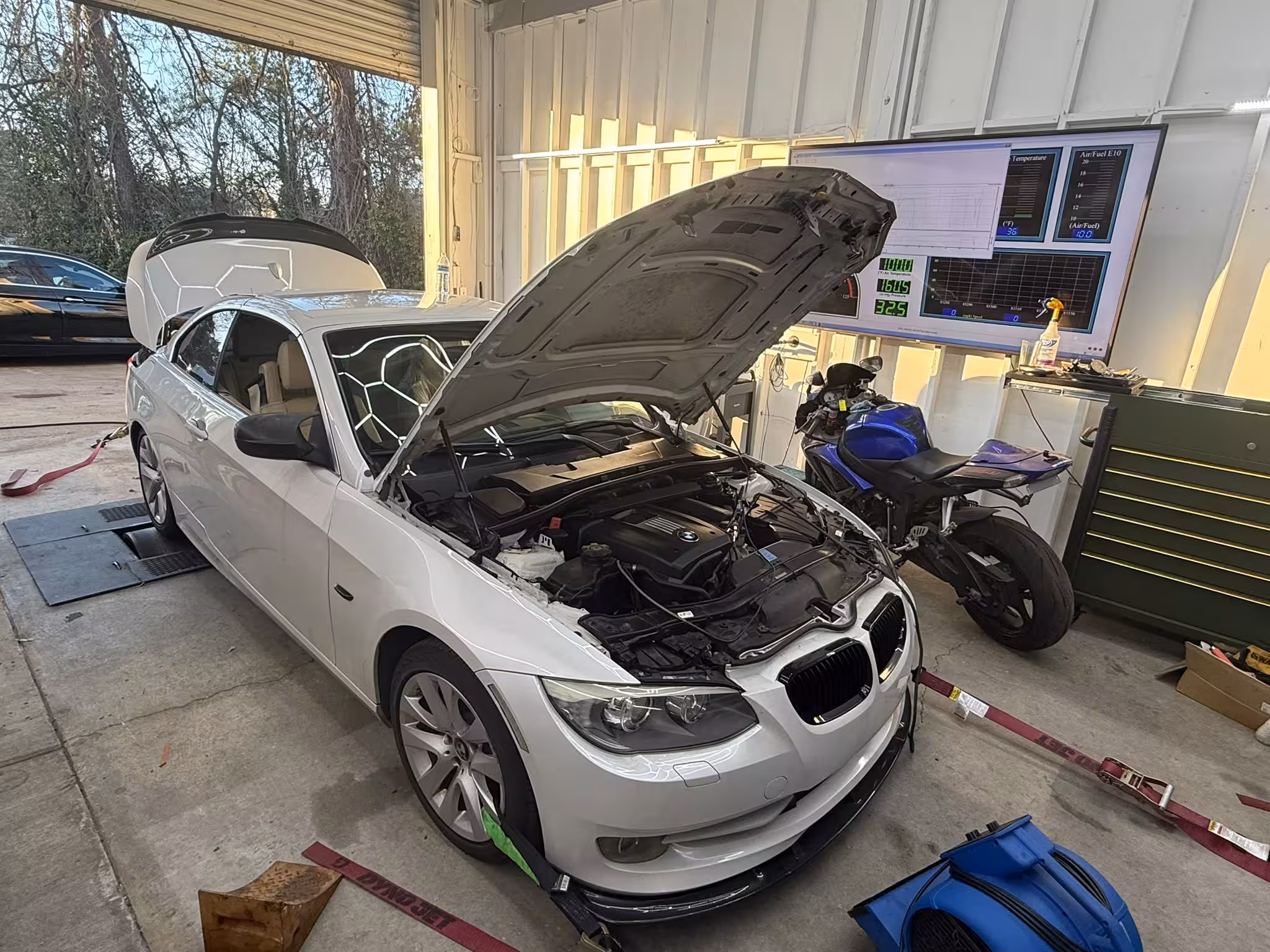 ECU tuning and dyno calibration on a bmw e92 at 875 Performance Marietta GA