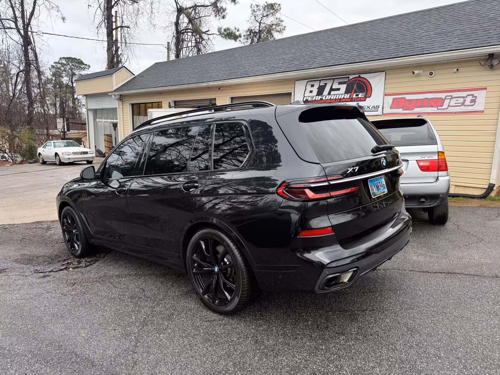 bmw x7 receiving fluid flush at 875 Performance Marietta GA